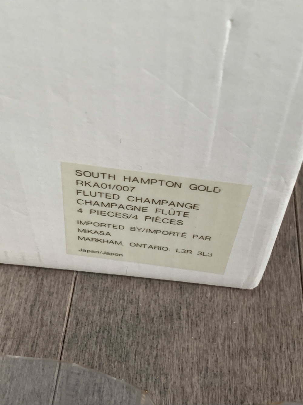 Mikasa Crystal South Hampton Gold Champagne Flutes Set of 4
Brand new  box - Picture 7 of 12
